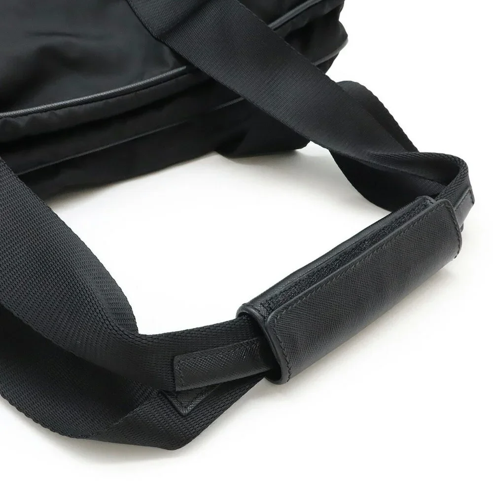PRADA Black Leather Shoulder Bag - Picture 5 of 9